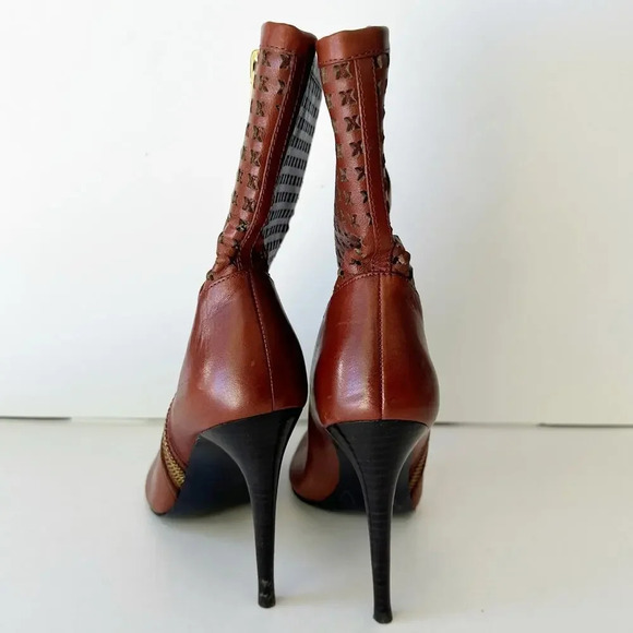DONALD PLINER 7.5 Brown Heeled Perforated Lattice Ankle Stiletto Boots - Picture 3 of 8